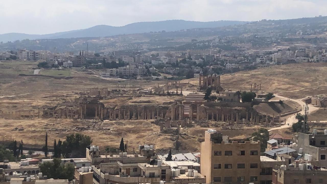 Dream House Hotel Jerash Jarash Exterior foto